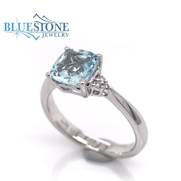 14K White Gold Aquamarine Ring w/ Diamonds (Size 7) Image 2 Bluestone Jewelry Tahoe City, CA