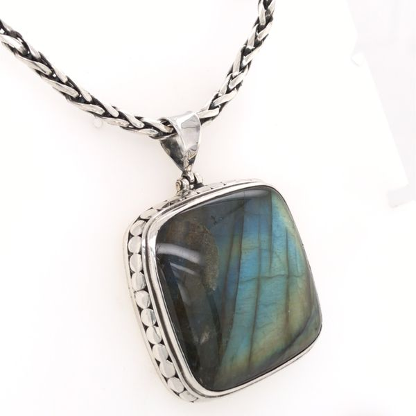 Sterling Silver Pendant with Labradorite and Chain Image 2 Bluestone Jewelry Tahoe City, CA