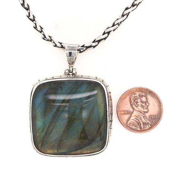 Sterling Silver Pendant with Labradorite and Chain Image 3 Bluestone Jewelry Tahoe City, CA