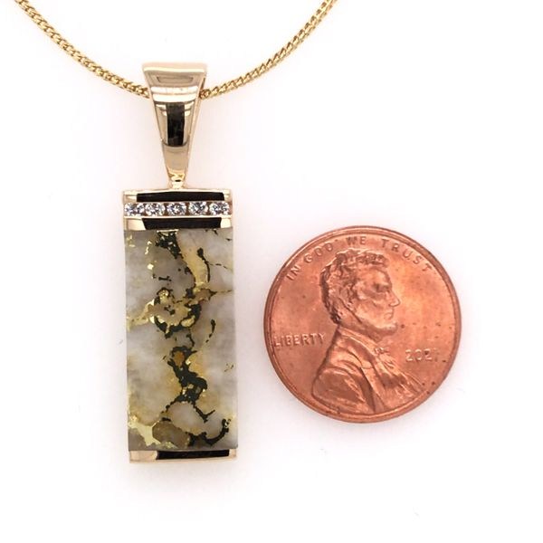 14 Karat Yellow Gold Pendant with Gold Quartz Image 3 Bluestone Jewelry Tahoe City, CA