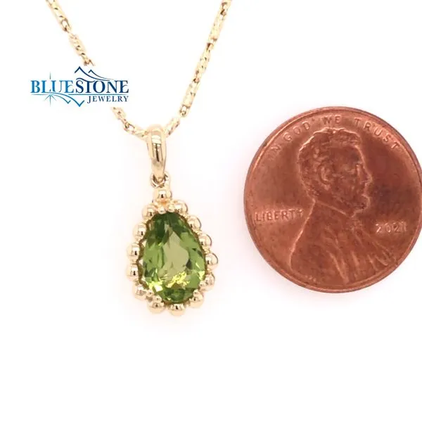 14K Yellow Gold Pendant with Peridot Image 3 Bluestone Jewelry Tahoe City, CA