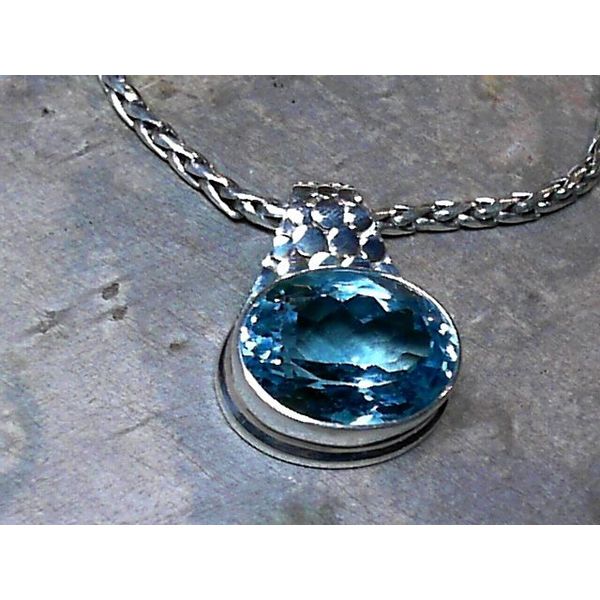 Sterling Silver Necklace Length 19 With One Oval Blue Topaz Bluestone Jewelry Tahoe City, CA
