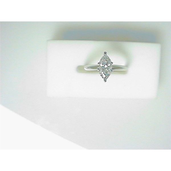 Engagement Ring Blue Water Jewelers Saint Augustine, FL