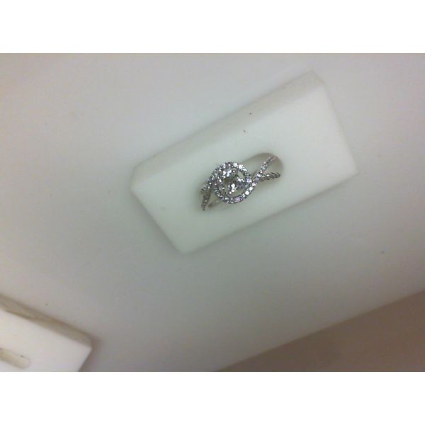 Engagement Ring Blue Water Jewelers Saint Augustine, FL