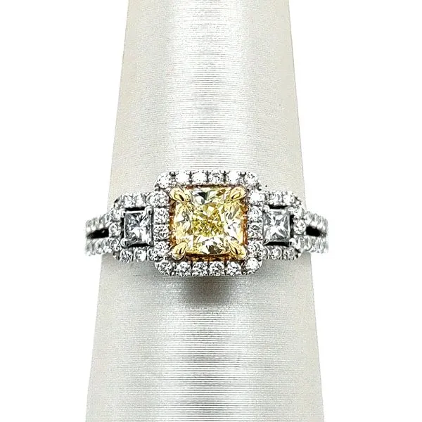 DIAMOND ENGAGEMENT RING Blue Water Jewelers Saint Augustine, FL