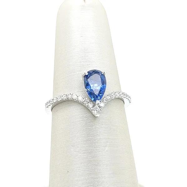AUTHENTIC GEM IMPORTS 14K White Gold Ring Blue Water Jewelers Saint Augustine, FL