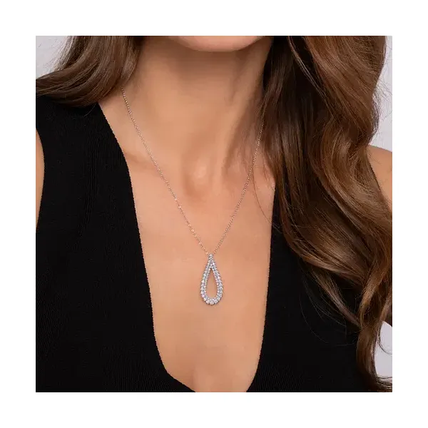 14K White Gold Necklace Image 3 Blue Water Jewelers Saint Augustine, FL