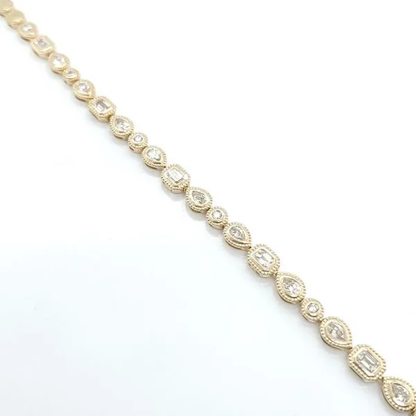 ROYAL JEWELRY MFG, INC. 14K Yellow Gold Diamond Bracelet Blue Water Jewelers Saint Augustine, FL