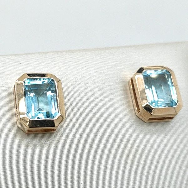 14K Yellow Gold Earrings Image 2 Blue Water Jewelers Saint Augustine, FL