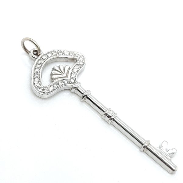 BW 14K White Gold Pendant Blue Water Jewelers Saint Augustine, FL