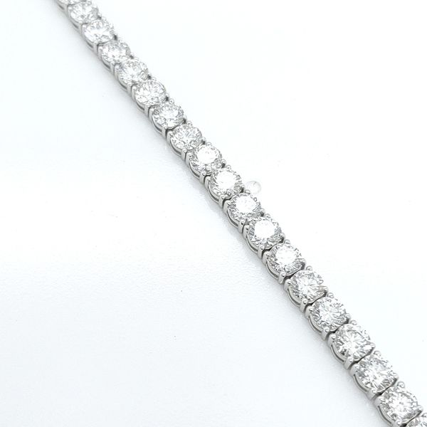 OM JEWELRY INC 14K White Gold Bracelet Blue Water Jewelers Saint Augustine, FL