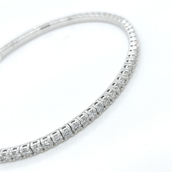 OM JEWELRY INC 14K White Gold Bracelet Blue Water Jewelers Saint Augustine, FL