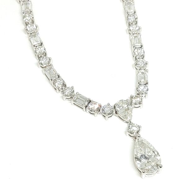LGC 14K White Gold Necklace Blue Water Jewelers Saint Augustine, FL