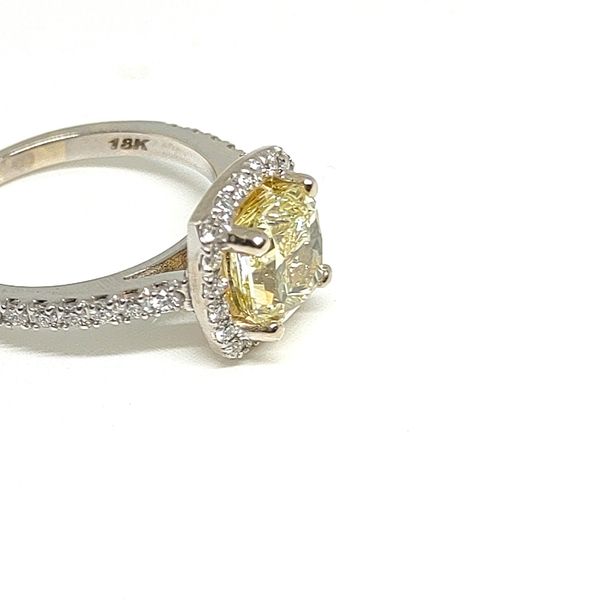 18K White Gold Halo Engagement Ring Image 2 Blue Water Jewelers Saint Augustine, FL