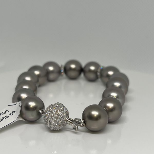 18K White Gold Other Bracelet Blue Water Jewelers Saint Augustine, FL