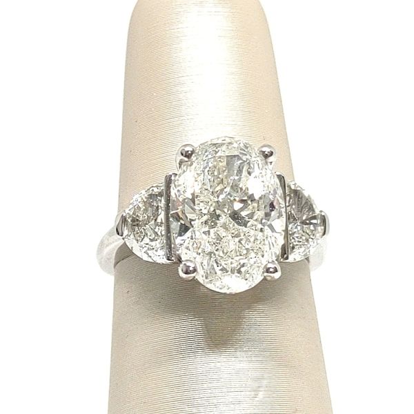 14K White Gold Three Stone Ring Blue Water Jewelers Saint Augustine, FL