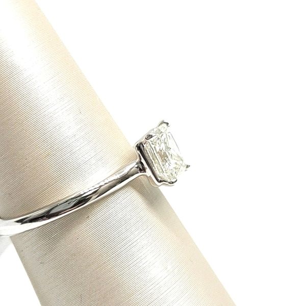 18K White Gold Solitaire Ring Image 2 Blue Water Jewelers Saint Augustine, FL