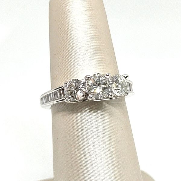 14K Ring Blue Water Jewelers Saint Augustine, FL