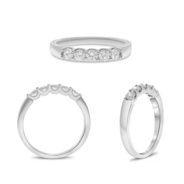 0.50 TCW DIAMOND WEDDING BAND Blue Water Jewelers Saint Augustine, FL