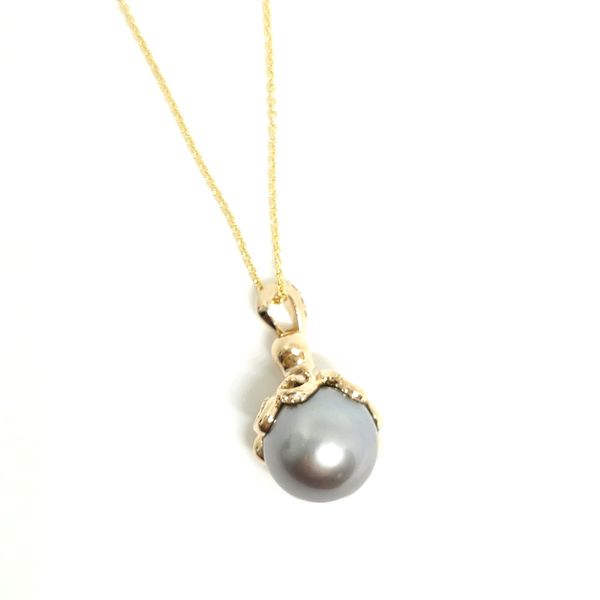 14K Yellow Gold Pendant Necklace Blue Water Jewelers Saint Augustine, FL