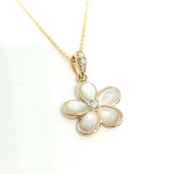 14K Yellow Gold Pendant Necklace Blue Water Jewelers Saint Augustine, FL