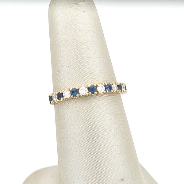 SAPPHIRE DIAMOND WHITE GOLD RING Blue Water Jewelers St. Augustine, FL