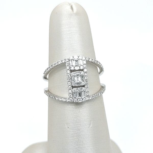 Fashion Ring Blue Water Jewelers Saint Augustine, FL