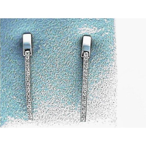 Stud Earrings Blue Water Jewelers Saint Augustine, FL