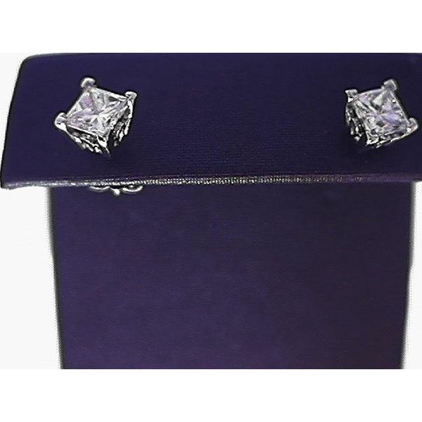 Stud Earrings Blue Water Jewelers Saint Augustine, FL