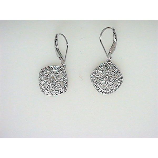 Stud Earrings Blue Water Jewelers Saint Augustine, FL