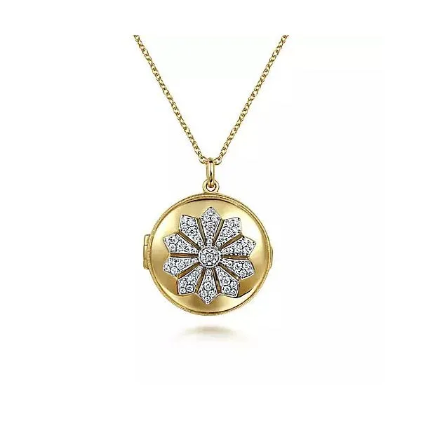 Diamond Pendant Necklace Blue Water Jewelers Saint Augustine, FL