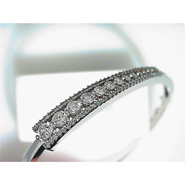 Bracelet Blue Water Jewelers Saint Augustine, FL