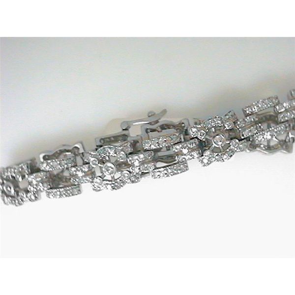 Bracelet Blue Water Jewelers Saint Augustine, FL