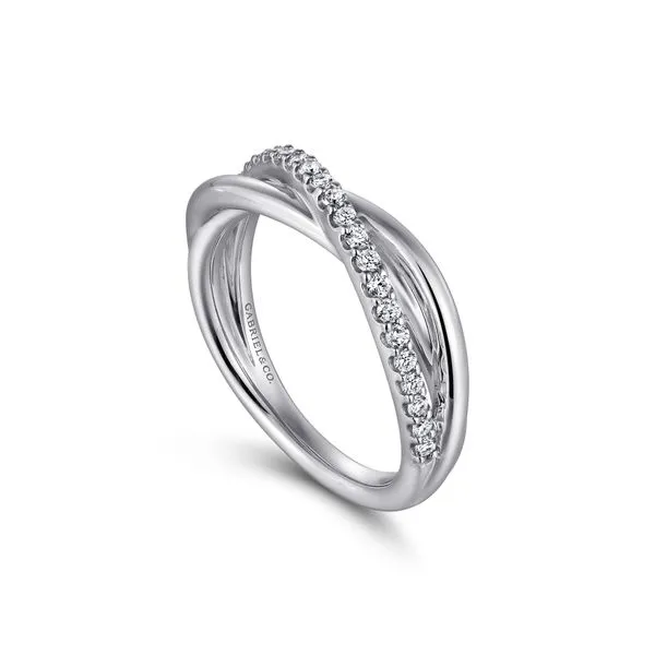 Contemporary Silver Ring Image 4 Blue Water Jewelers Saint Augustine, FL