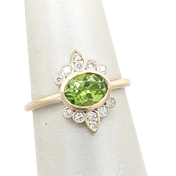 PERIDOT AND DIAMOND RING Blue Water Jewelers Saint Augustine, FL