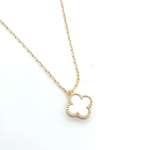 MOTHER OF PEARL SMALL CLOVER PENDANT NECKLACE Image 2 Blue Water Jewelers Saint Augustine, FL
