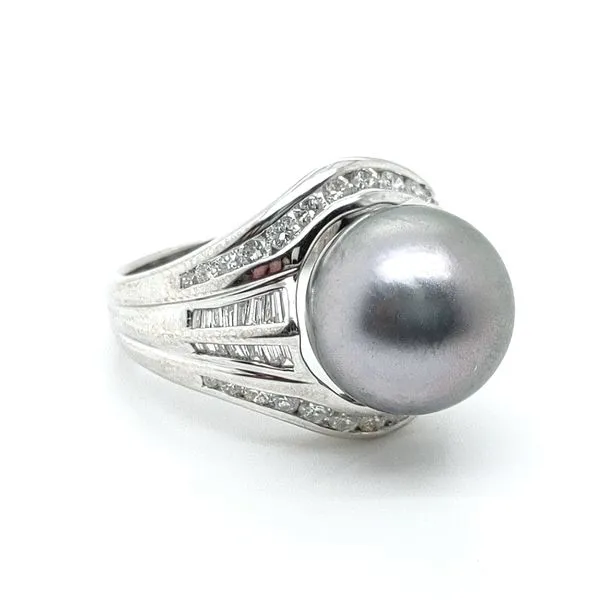 PEARL AND DIAMOND RING Blue Water Jewelers Saint Augustine, FL