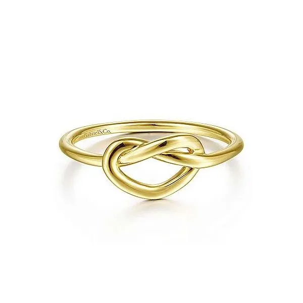 Gold Fashion Rings-Women's Blue Water Jewelers Saint Augustine, FL