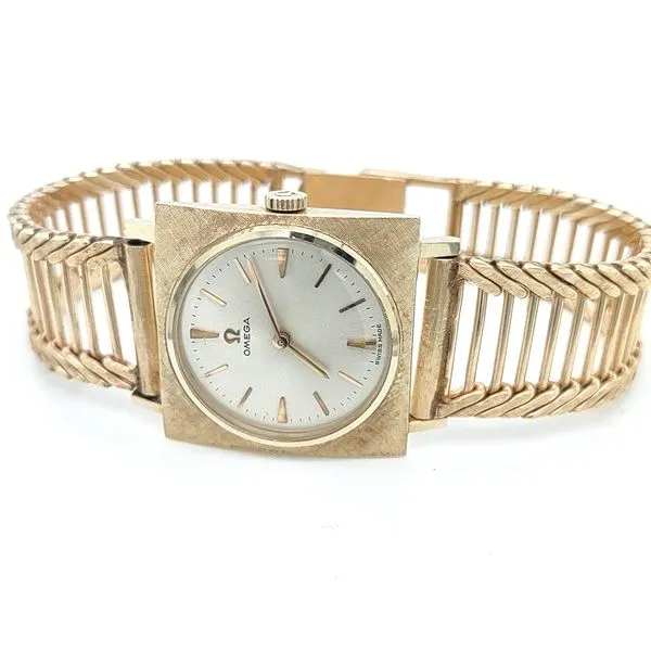 OMEGA WOMEN'S WATCH Blue Water Jewelers Saint Augustine, FL