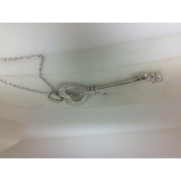 Silver Pendant Blue Water Jewelers Saint Augustine, FL