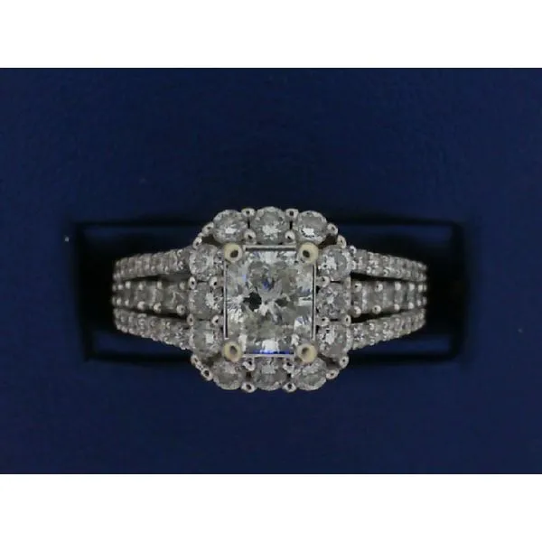 Engagement Ring B & L Jewelers Danville, KY