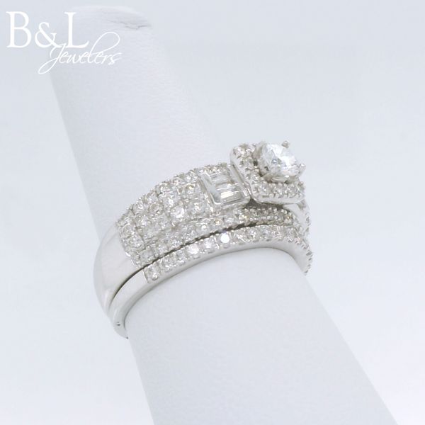 Engagement Ring Image 2 B & L Jewelers Danville, KY