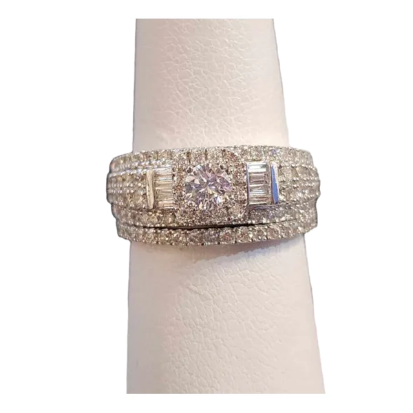 Engagement Ring B & L Jewelers Danville, KY