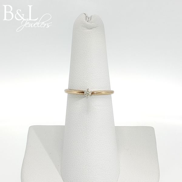 10K Yellow Gold Round Diamond Solitaire Engagement Ring B & L Jewelers Danville, KY
