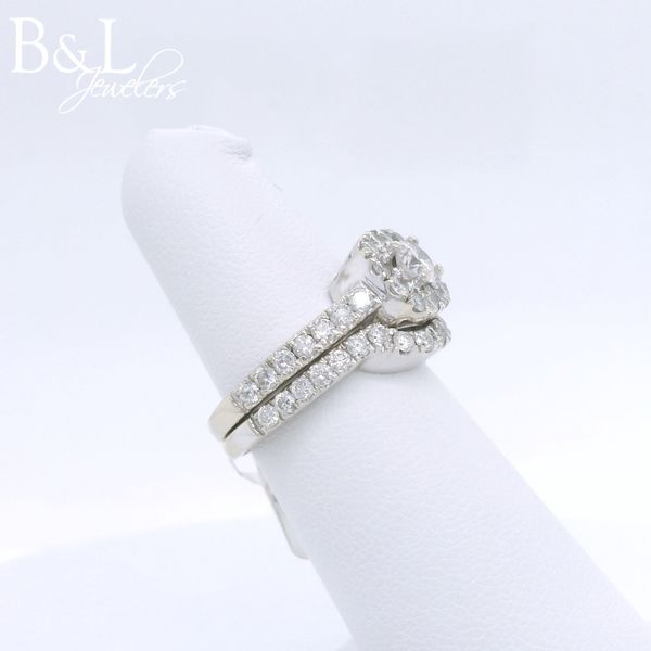 Engagement Ring Image 2 B & L Jewelers Danville, KY