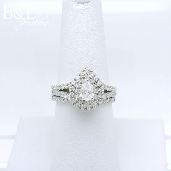 Engagement Ring B & L Jewelers Danville, KY