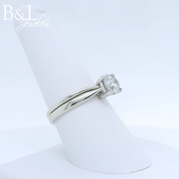 Engagement Ring Image 2 B & L Jewelers Danville, KY