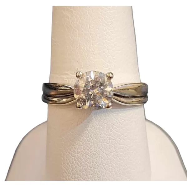 Engagement Ring B & L Jewelers Danville, KY