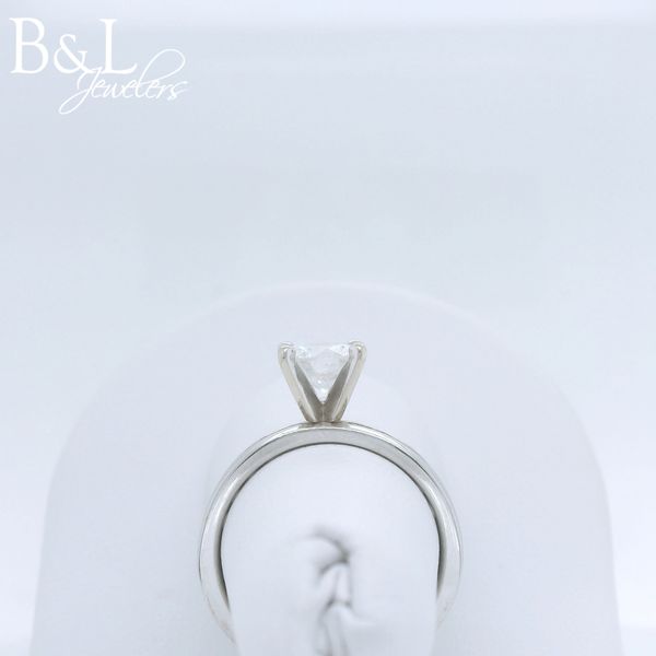 Engagement Ring Image 3 B & L Jewelers Danville, KY
