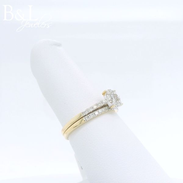 Engagement Ring Image 2 B & L Jewelers Danville, KY